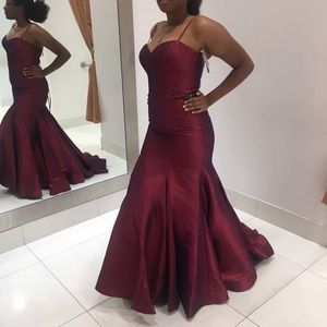 Elegant dress